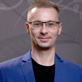 Щипков Дмитрий Александрович.
